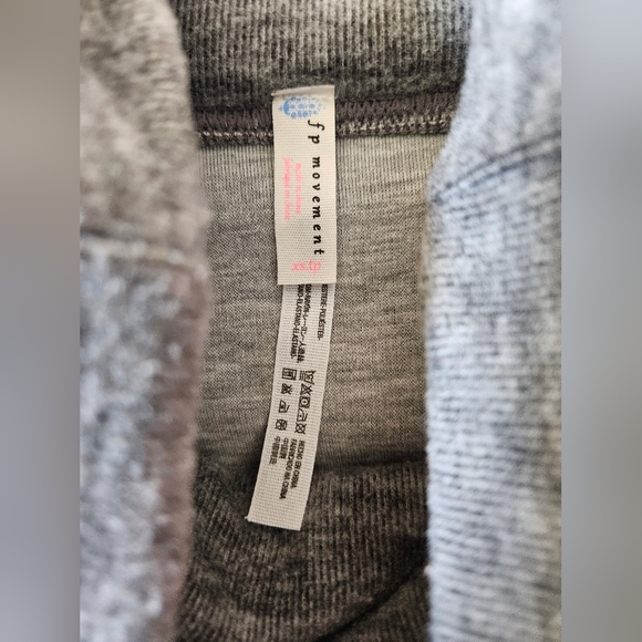FP Movement by Free People Cropped Stand Collar Hoodie Heather Gray size XS EUC - Picture 12 of 13